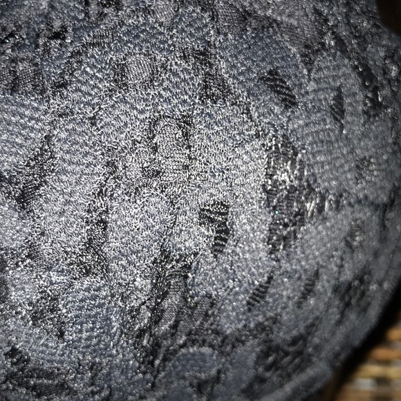 Body by Victoria Bra - Picture 4 of 9